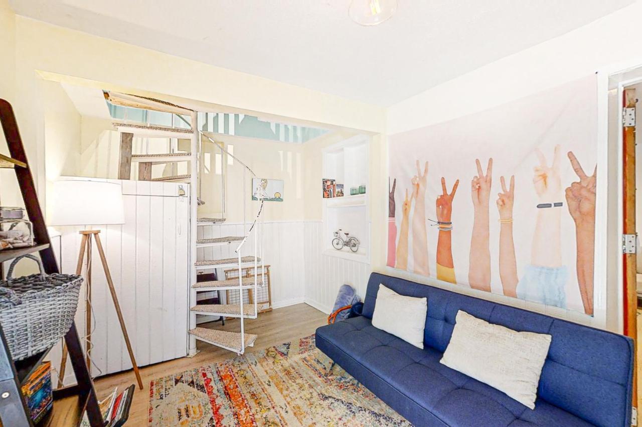 Beach Bum Bungalow Folly Beach Bagian luar foto